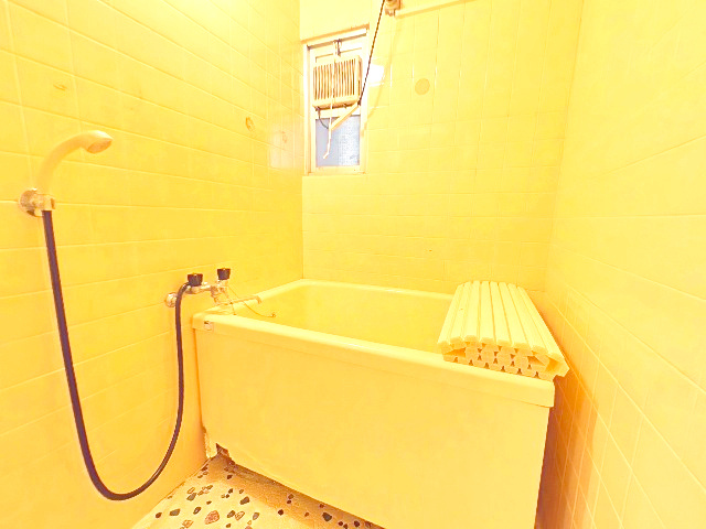 グリーンハイツ武庫之荘の浴室|お風呂で日々の疲れを落としましょう