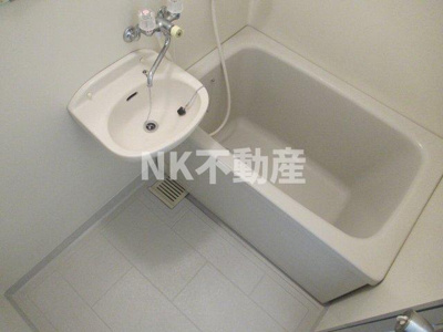 【浴室】 | オークハイツ（高井田賃貸） | お風呂です