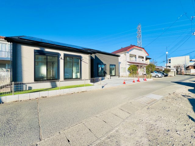 高崎市倉賀野町の前面道路含む現地写真|車の通りも少なく駐車も楽々♪