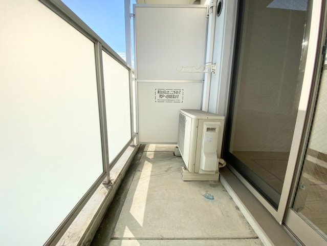 プログレッソ岩塚のバルコニー