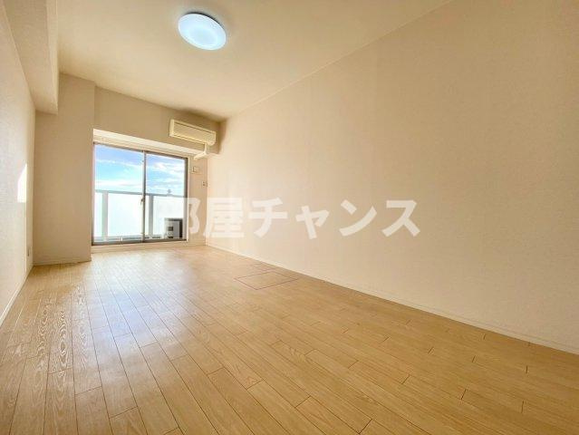 プログレッソ岩塚の居間・リビング