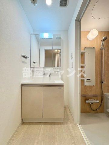 桜ヒルズ黄金の独立洗面台
