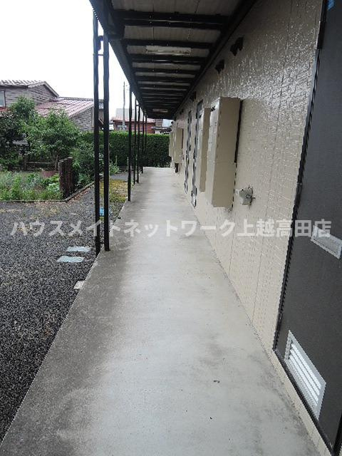 楽ハウスさいがたのエントランス|エントランス