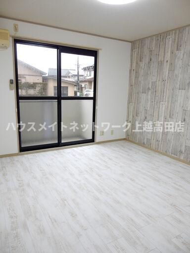 楽ハウスさいがたの洋室|洋室