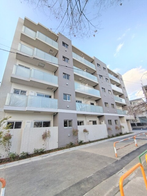 鉄筋コンクリート造のマンションです。