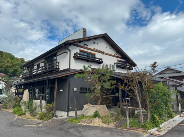 大津市雄琴２丁目の店舗戸建