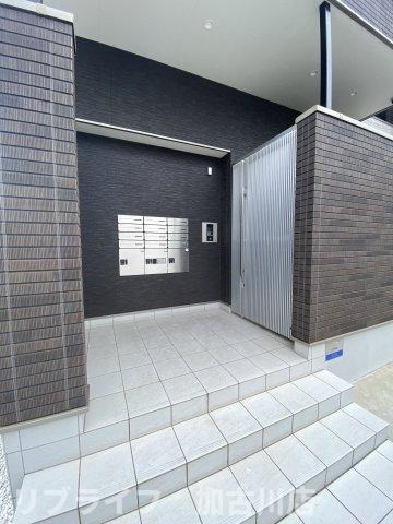 ローレル東加古川のエントランス
