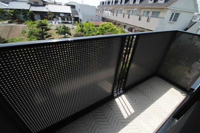 カーサ江戸屋敷のバルコニー|内装イメージ：同物件別室