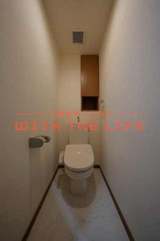 グランディア・デマラージュ【キャッシュバック対象物件】のトイレ|落ち着いたトイレです