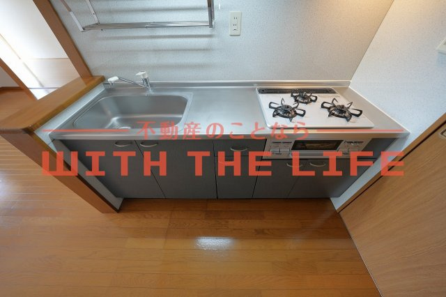 グランディア・デマラージュ【キャッシュバック対象物件】のキッチン|きれいなキッチンです