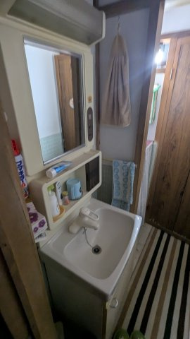 中古住宅　高富の洗面所