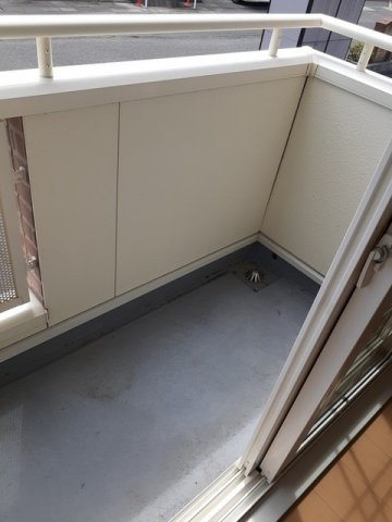 【バルコニー】