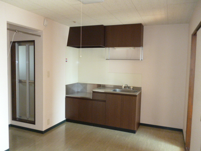 コーポ101のキッチン|きれいなキッチンです