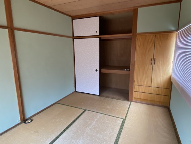 西条市飯岡1969-4の和室|和室があれば、来客や子供用のスペースとして活躍します