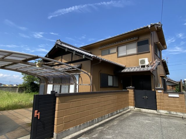 西条市飯岡1969-4の外観|落ち着いた雰囲気の外観です