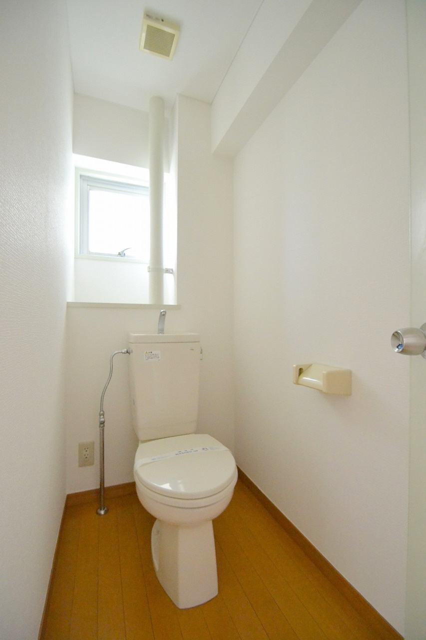 ビラ高須のトイレ|ウォシュレットつきます