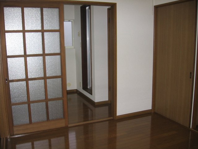 エンドレスの洋室|別の部屋の参考画像です。（実際の画像とは異なります。）