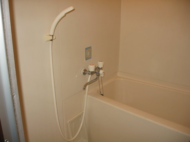 エンドレスの浴室|別の部屋の参考画像です。（実際の画像とは異なります。）