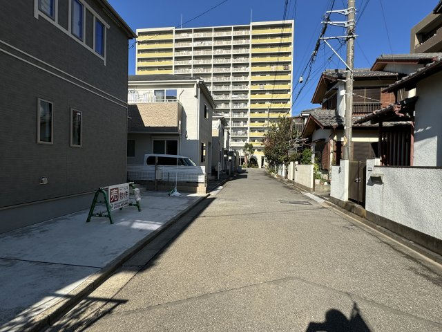 鎌ケ谷市くぬぎ山２丁目新築戸建（くぬぎ山Ⅱ）の展望|東側前面道路・幅員約5ｍ