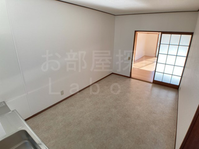 【居間・リビング】 | 丸野興産ビル