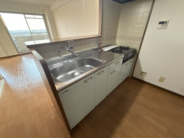 サンヒルズ岡田のキッチン