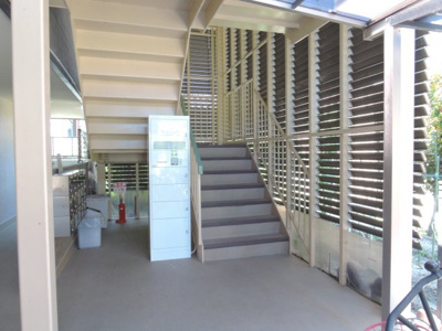 【エントランス】 | アビテ八幡