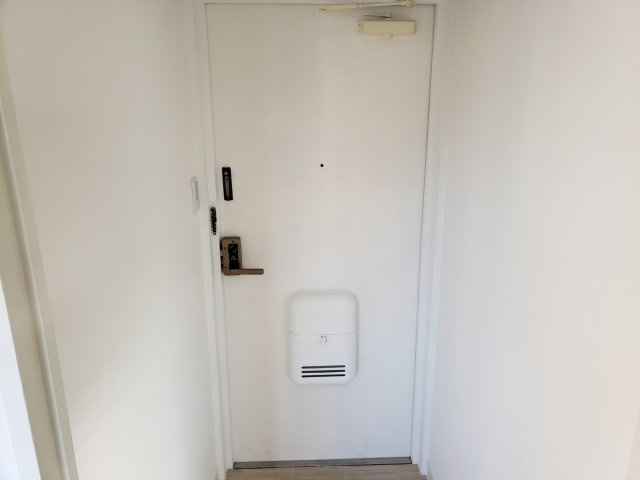 クロスロード東新小岩の玄関