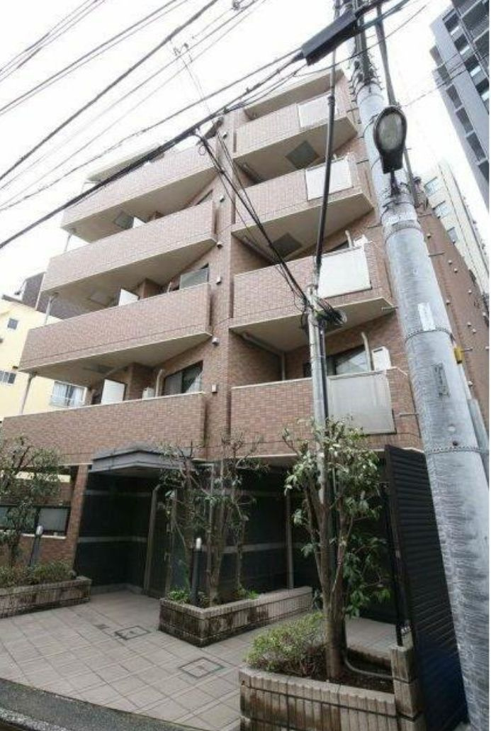 新宿区西早稲田１丁目の賃貸マンションの外観