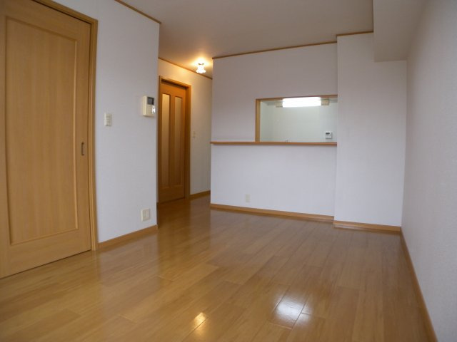 カーサプラシードⅡ番館の居間・リビング|カーサプラシードⅡ番館