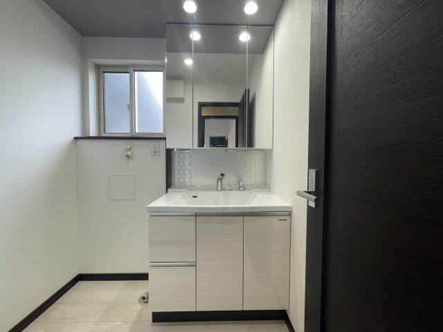 【独立洗面台】 | 宮城県白石市旭町　中古戸建