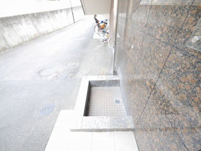 【その他共用部分】 | ビューヒルズ東戸塚壱番館 | ペット専用足洗い場　
