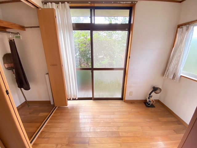 都城市早水町の中古一戸建の洋室