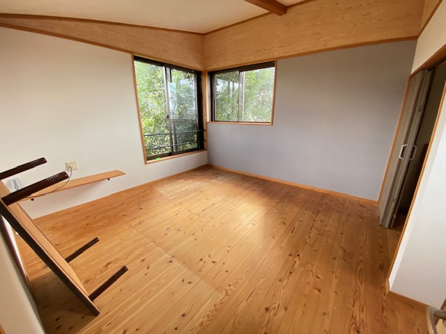 都城市早水町の中古一戸建の洋室