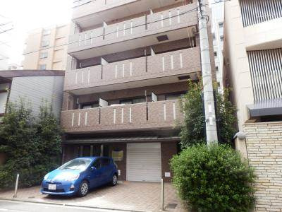 ベラジオ二条城前のエントランス