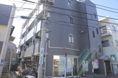 【構造・工法・仕様】 | コンドミニアム小田急相模原 | ＳＲＣ造は強度や耐震性の面でもRC造と比べて優れています。そのため、10階建以上の高層または超高層マンションなどの建築にも多く採用されています。柱や梁などのサイズが小さくても高い耐震性を確保できます。