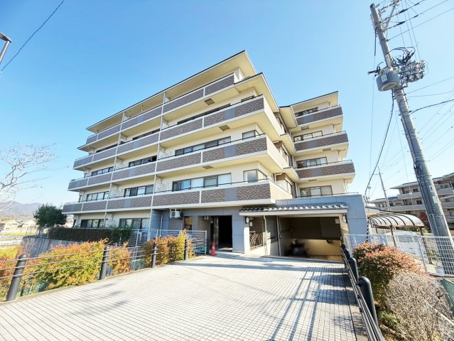 グレース嵐山　4階