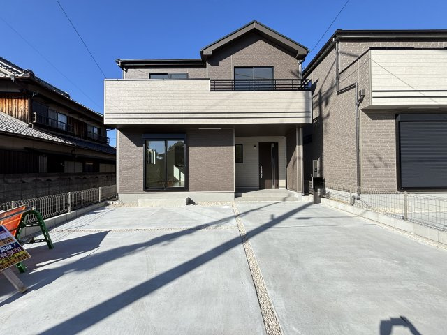 尾張旭市狩宿町2期｜名古屋市の戸建ならホームアップの駐車場|並列2台駐車可能