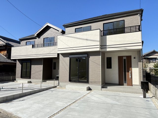 尾張旭市狩宿町2期｜名古屋市の戸建ならホームアップの駐車場|並列2台駐車可能