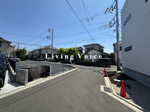 【仲介手数料０円】相模原市南区鵜野森3丁目　新築一戸建て　8号棟　全8区画の前面道路含む現地写真|相模原市南区鵜野森3丁目　新築一戸建て　全8区画