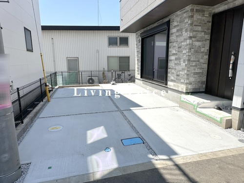 【駐車場】 | 【仲介手数料０円】相模原市南区鵜野森3丁目　新築一戸建て　全8区画 | 相模原市南区鵜野森3丁目　新築一戸建て　全8区画