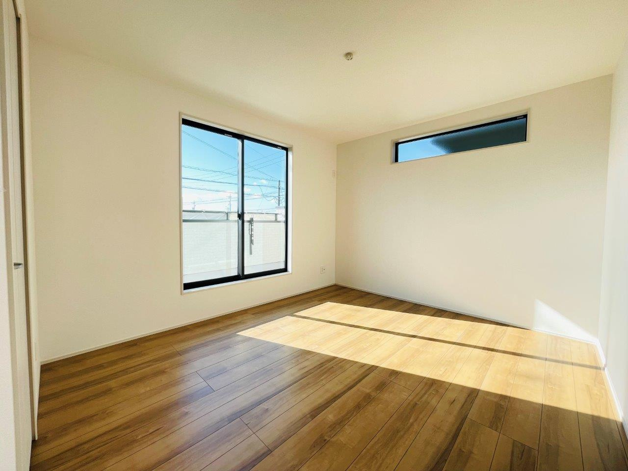 豊田市永覚新町　新築分譲住宅　全6棟　2号棟の洋室|居室は、収納つきで子ども部屋や寝室など多彩な用途の利用ができます♪