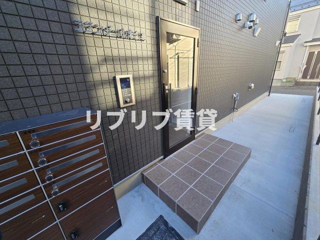 ラテンドール東千葉のエントランス