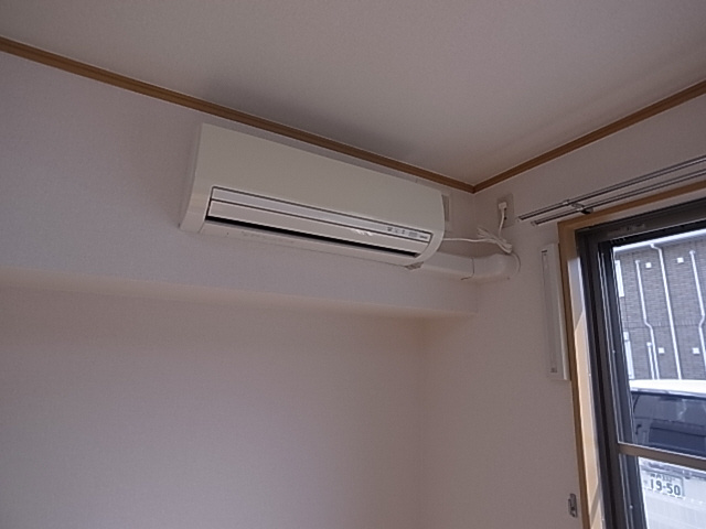 神戸市兵庫区大井通２丁目のテラスの設備|エアコン