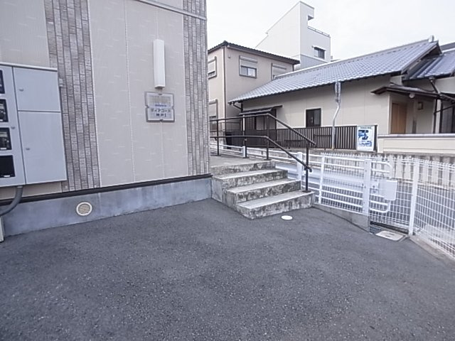 神戸市兵庫区大井通２丁目のテラス