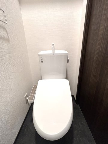 ル・メイユール前九年のトイレ