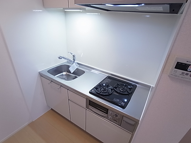 神戸市長田区西尻池町２丁目のアパートのキッチン|システムキッチン（ガス２口）