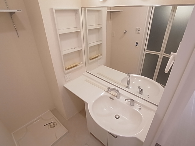 神戸市長田区西尻池町２丁目のアパートの洗面所|シャンプードレッサー