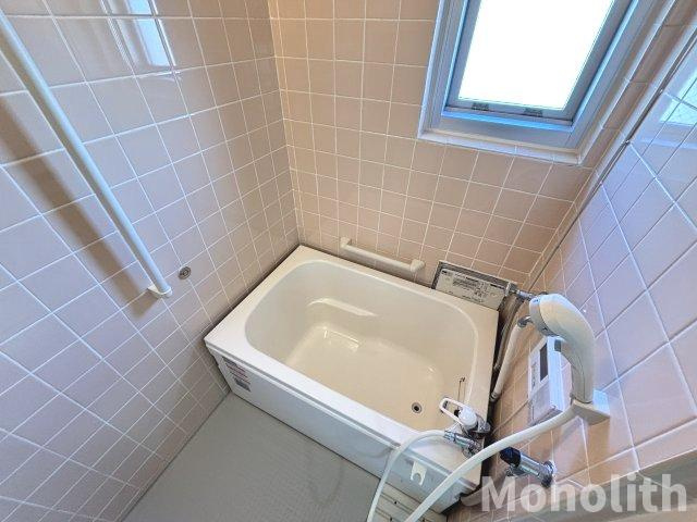 光明台29号棟の浴室