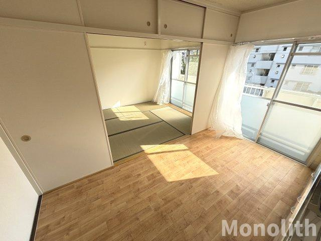 光明台29号棟の内装