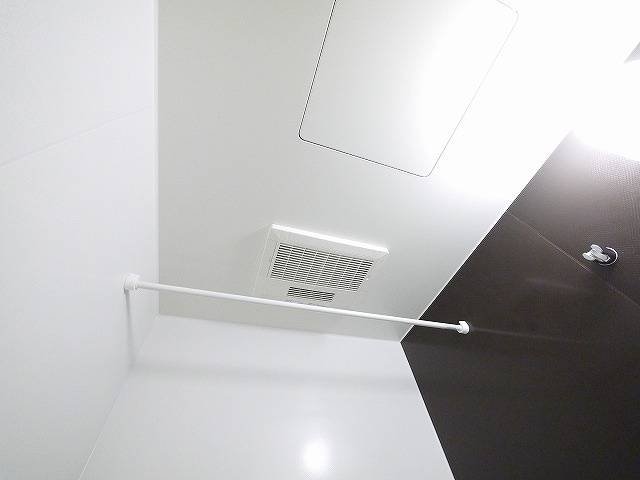 ラレースの設備|浴室乾燥機